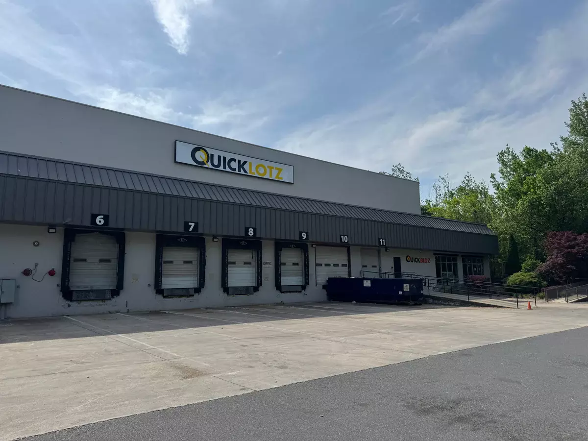 Understanding liquidation: what it means for retailers and consumers.