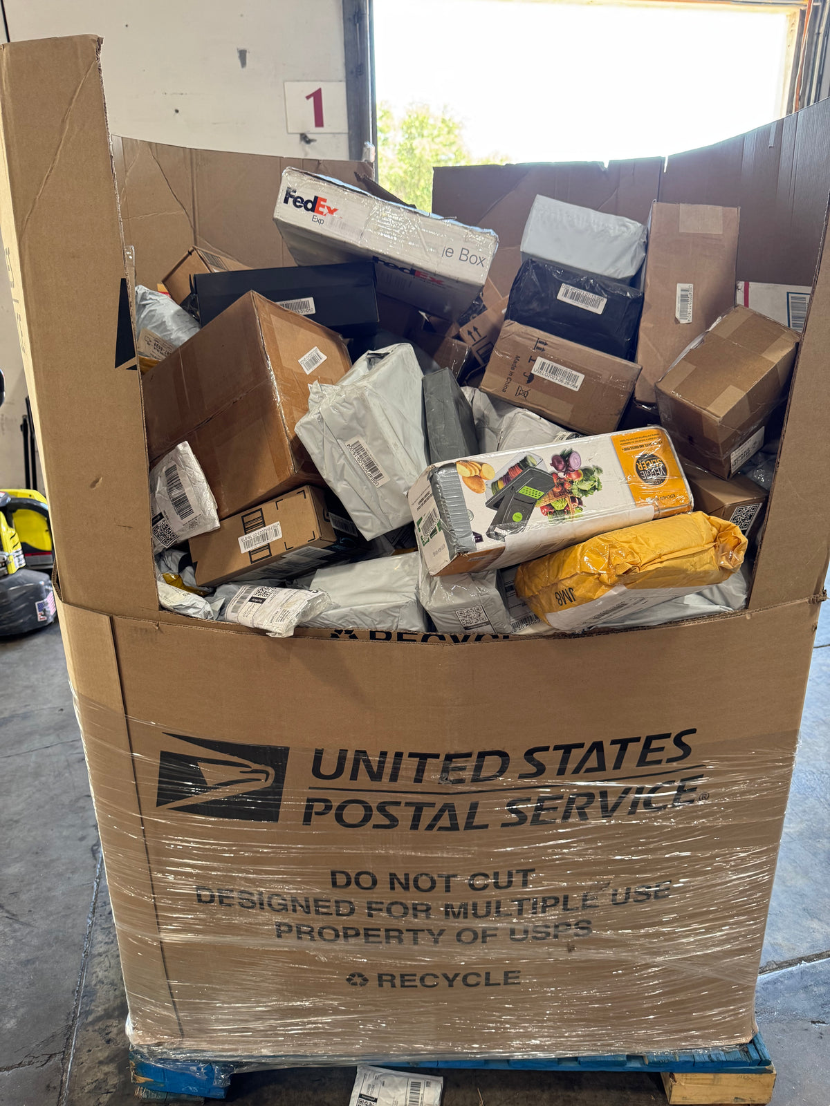 3PL Ecom Undeliverables MONSTER Truckload