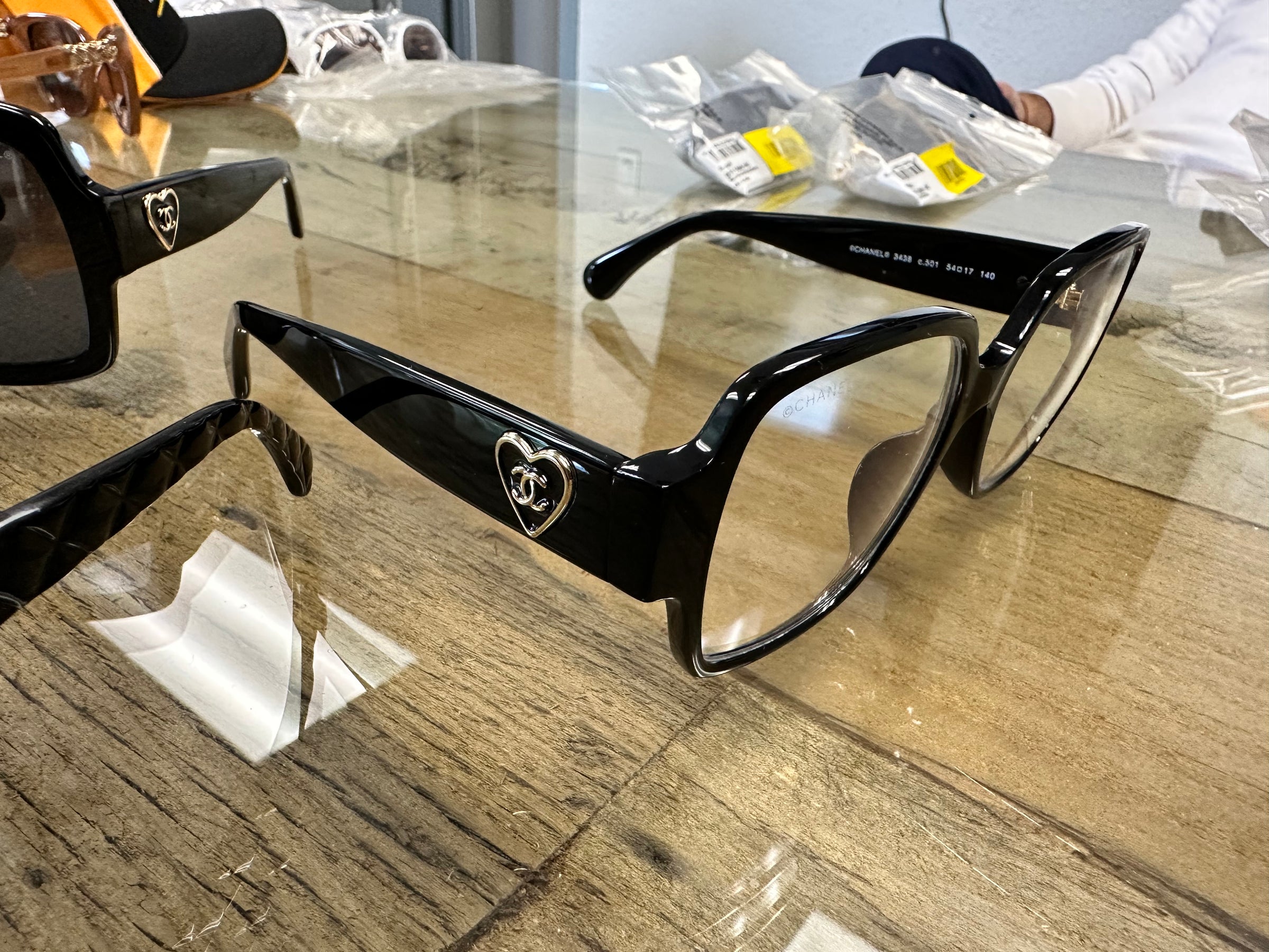 NEW! Luxury Sunglasses MYSTERY Box – Quicklotz