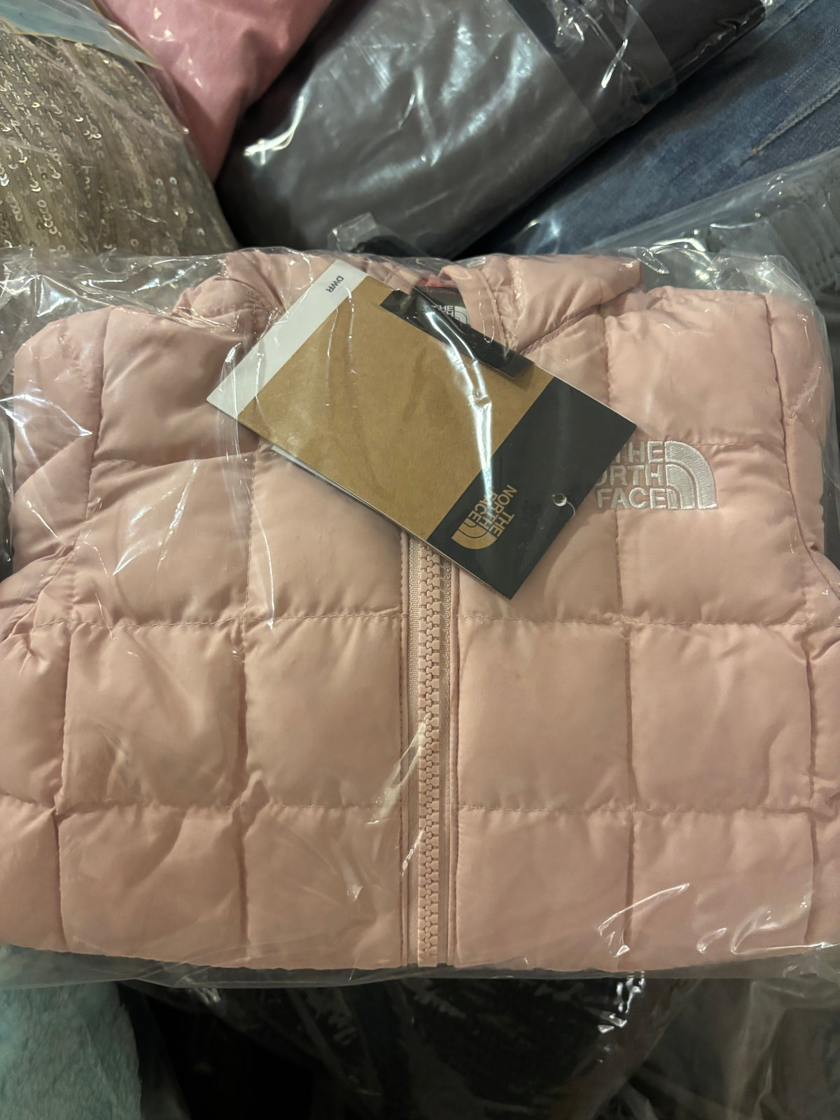 Name-Brand APPAREL Pallet