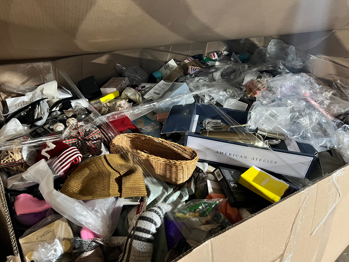 LUXURY RETAILER Accessories Pallet