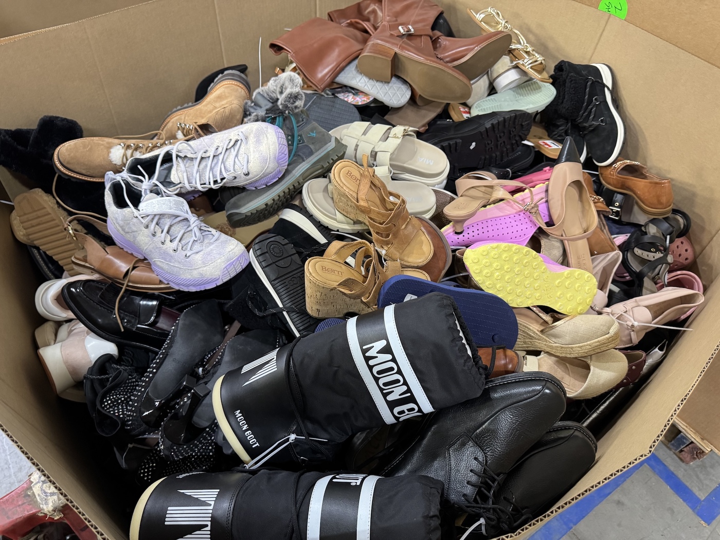 Luxury Retailer SHOES Pallet